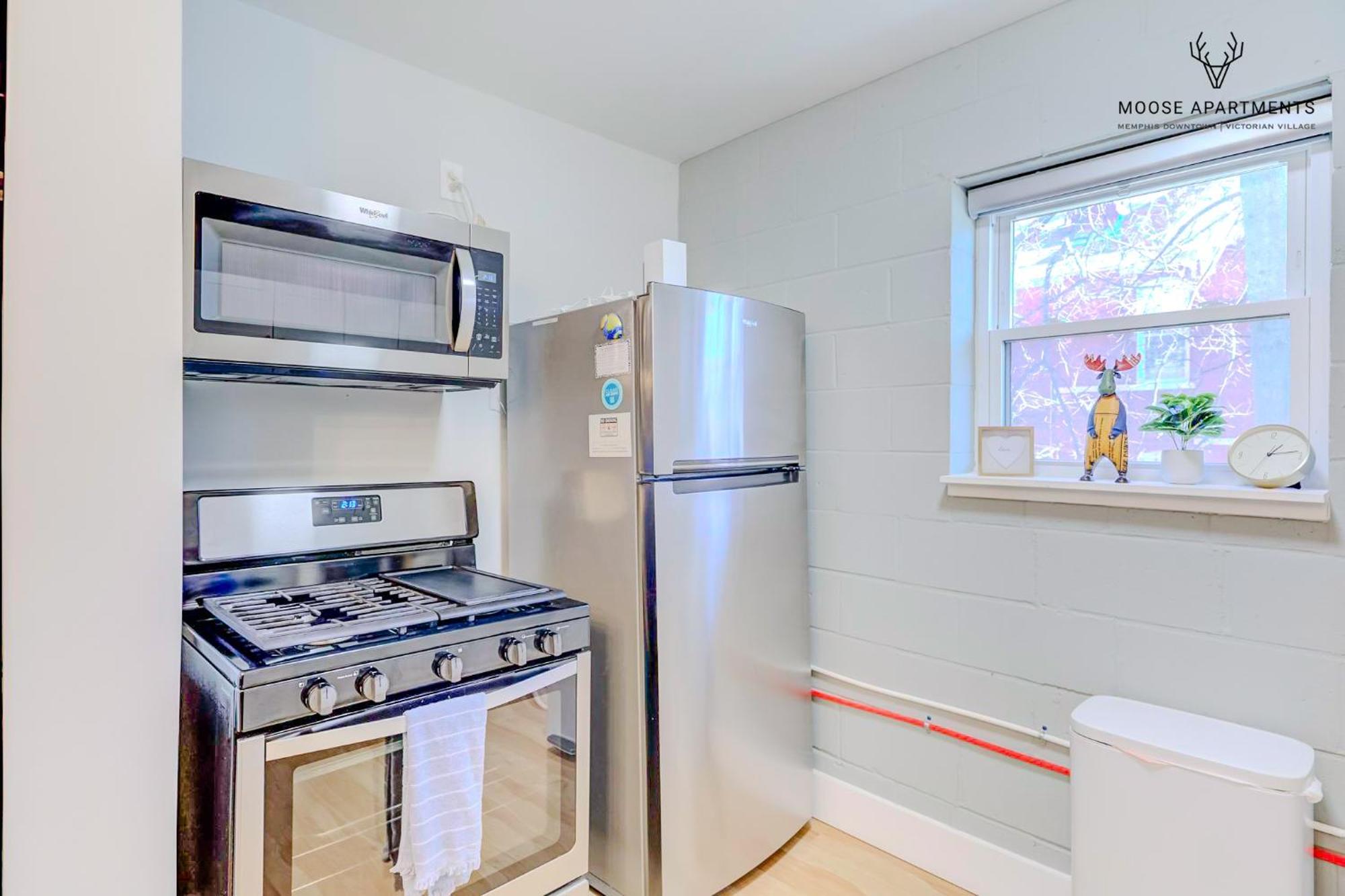 The Moose #8 - Modern Luxe Loft With King Bed & Free Parking & Wifi Apartment Memphis
